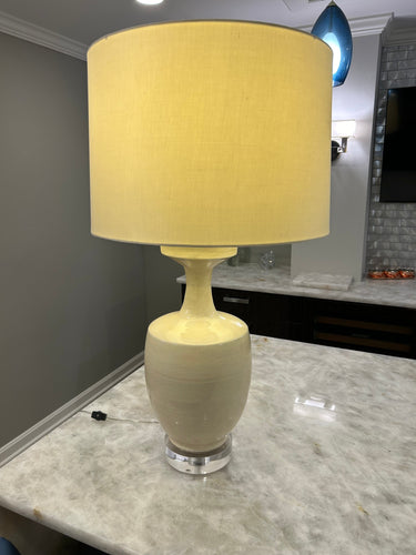 Porcelain Lamp with Acrylic Base